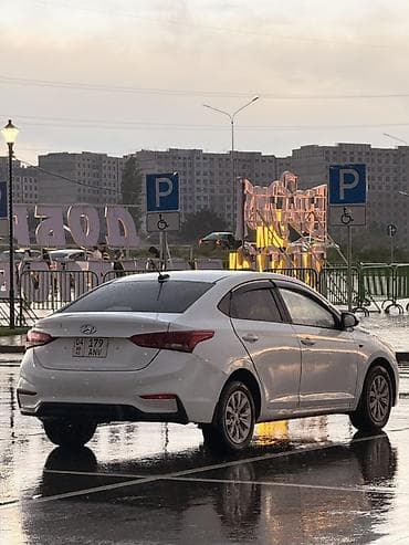 e2 byd: Hyundai Solaris: 2018 г., 1.6 л, Автомат, Бензин, Седан — 5