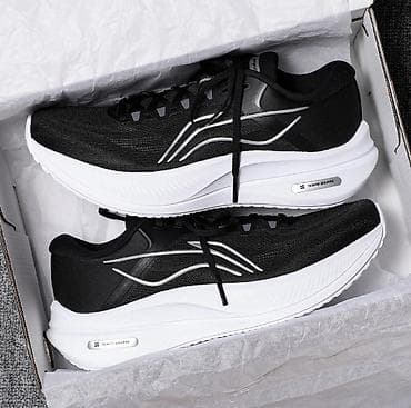 Боди: Кроссовки lining 40 р 25.5 см — 1