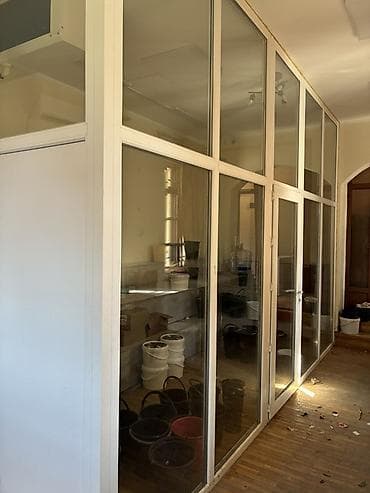 Ширмы, перегородки: Разборная офисная перегородка/кабинет из ПВХ-профиля и стекла - — 3