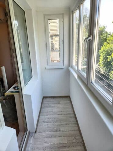 ремонт деревянных межкомнатных дверей: Услуги по изготовлению и обшивке балконов и лоджий «под ключ» - — 12