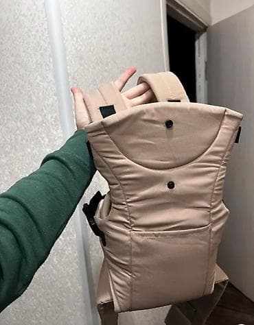 Переноска‑кенгуру для детей Состояние новое - цена 2500 . Обращаться at lalafo.kg Переноска‑кенгуру для детей Состояние новое - цена 2500 . Обращаться