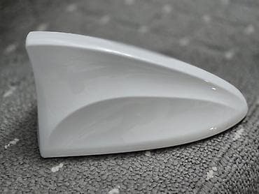 купить антенну для телевизора: Универсальная антенна «акулий плавник» Можно для красоты и можно как — 1