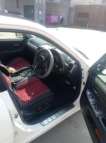 Toyota Altezza: 1999 г., 2 л, Автомат, Бензин, Седан — 2