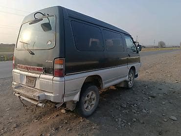 мисубиси паджеро: Mitsubishi Delica: 1994 г., 2.5 л, Ручные, Дизель, Минивэн — 2