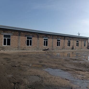 продаю дом ж м көк жар: Складская помещения 230 м2 
Лебединовка — 3