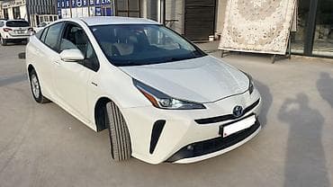 тойота приус с: Toyota Prius: 2019 г., 1.8 л, Вариатор, Гибрид, Лифтбек — 2