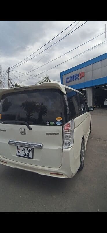 хонда автомобиль: Honda Stepwgn: 2009 г., 2 л, Автоматтык, Бензин, Вэн/Минивэн — 3
