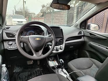 дверь спарк: Chevrolet Spark: 2018 г., 1 л, Автомат, Бензин, Хэтчбэк — 9