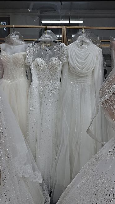 свадебные платья с камнями: Свадебное платье, Со шлейфом, Фатин, Пышное, Пайетки, Новый — 4