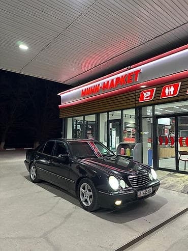 Mercedes-Benz E-Class: 2000 г., 3.2 л, Автомат, Бензин, Седан at lalafo.kg Mercedes-Benz E-Class: 2000 г., 3.2 л, Автомат, Бензин, Седан