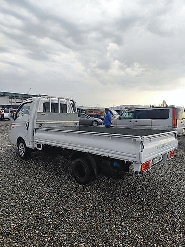 тойота пикап: Hyundai Porter: 2022 г., 2.5 л, Типтроник, Пикап — 5