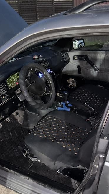 трамблёр на пассат б3: Volkswagen Passat: 1993 г., 1.8 л, Ручные, Бензин, Универсал — 2