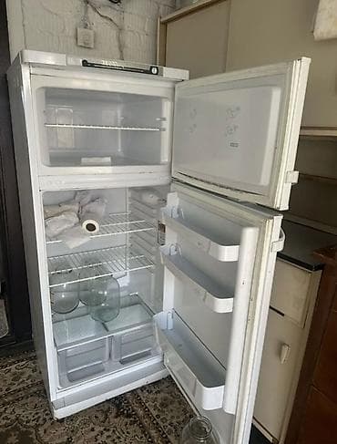 духовки буу: Муздаткыч Indesit, Эки камералуу, 1 * — 2