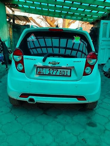 transporter t3: Chevrolet Spark: 2014 г., 0.1 л, Автомат, Бензин, Хэтчбэк — 5