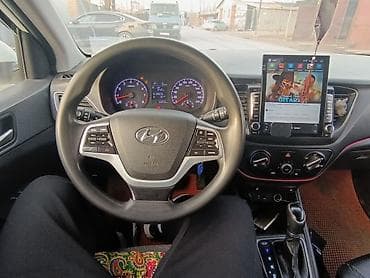 sonata 2014: Hyundai Solaris: 2017 г., 1.4 л, Автомат, Бензин, Седан — 4