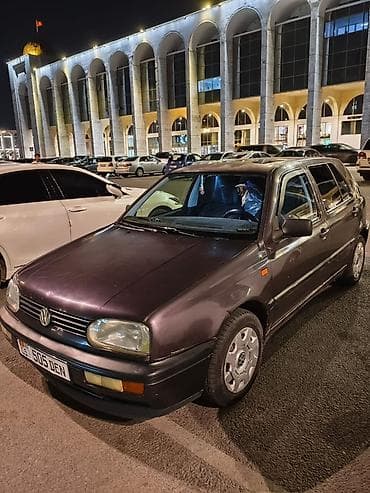 6: Volkswagen Golf: 1993 г., 1.6 л, Механика, Бензин — 2