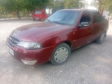 Унаа сатуу: Daewoo Nexia: 2013 г., 1.5 л, Кол менен иштөөчү, Бензин, Седан — 1