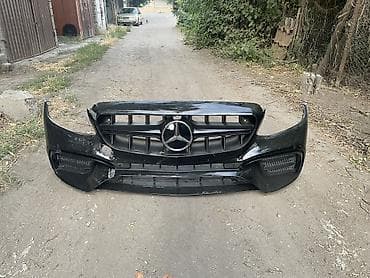 Автозапчасти: Передний бампер с решёткой радиатора для Mercedes-Benz. - Бампер — 1