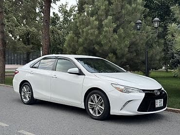 ford focus продажа: Toyota Camry: 2017 г., Автомат, Седан — 1