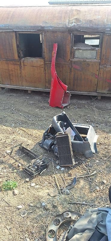 кислородные балоны: Продаются запчасти от Даф 95 В наличии блок цилинра радиатор — 3