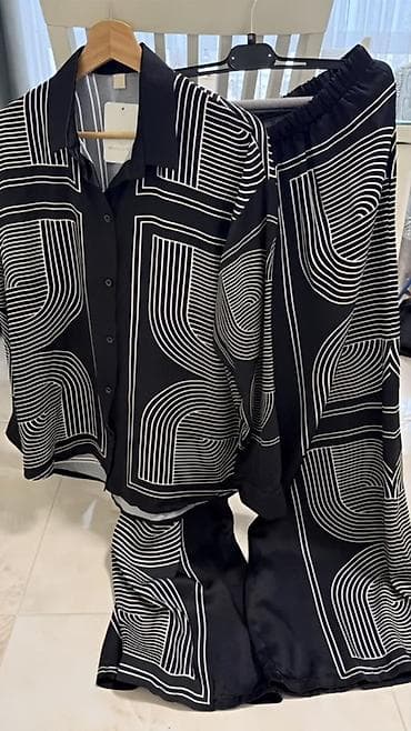 Айымдардын кийими: ✨ Max Mara ✨ Эффектный костюм в стиле luxury 🤍🖤 Безупречная посадка и — 1