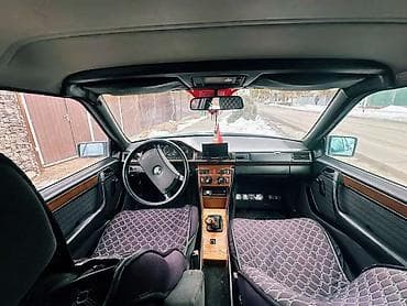 рул: Mercedes-Benz W124: 1990 г., 2.3 л, Кол менен иштөөчү, Бензин, Универсал — 5