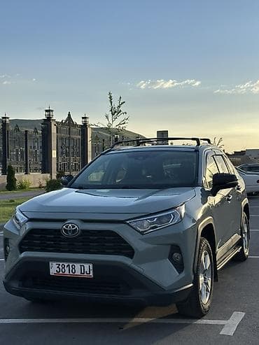 rav4: Toyota RAV4: 2021 г., 2.5 л, Автомат, Гибрид, Кроссовер — 7