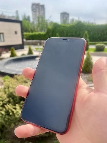 купить бэушный айфон 6: IPhone 11, Б/у, 64 ГБ, Красный, Чехол, 79 % — 5
