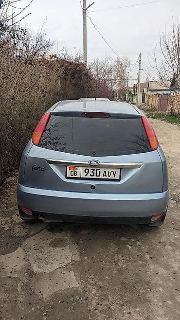 b class: Ford Focus: 2005 г., 1.6 л, Механика, Бензин, Хэтчбэк — 4