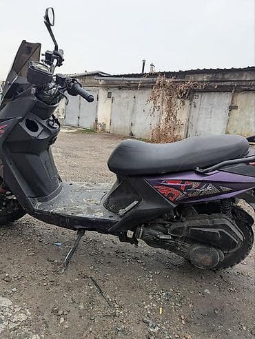 suzuki boulevard: Тип скутера 150 куб. см, Бензин, Б/у — 5