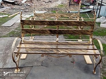 Детская мебель: Скамейка Металл, Со спинкой, Без крыши — 1