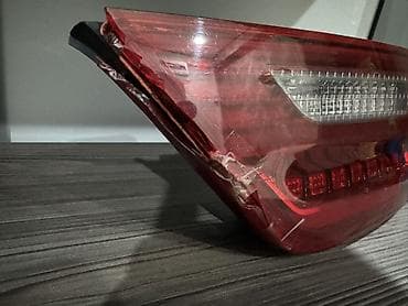 corolla s: Задниц правый стоп на Киа к7 8 годов 
Сломанный — 1