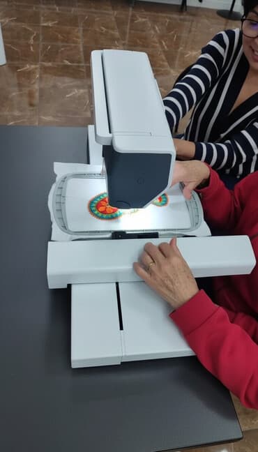 требуется пом повара: Требуется Продавец-консультант График: Два через два, % от продаж, Полный рабочий день — 1