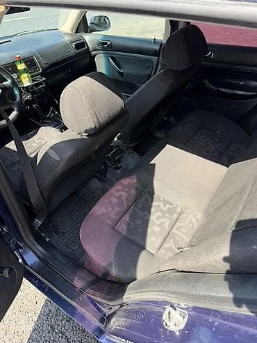 авто рага: Volkswagen Golf: 1999 г., 1.6 л, Кол менен иштөөчү, Бензин, Хетчбек — 8