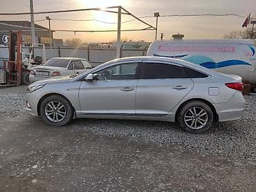 camry 5: Hyundai Sonata: 2015 г., Автомат, Газ, Седан — 5