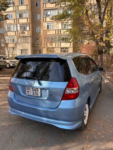 подкрыльники фит: Honda Fit: 2002 г., 1.3 л, Вариатор, Бензин, Хетчбек — 1