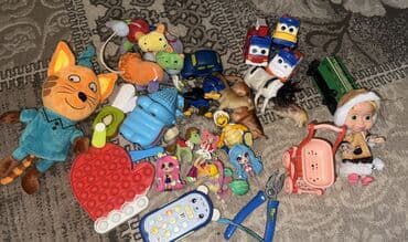 рейлы для одежды: Большой набор детских игрушек и игровых наборов. В комплекте: - — 2