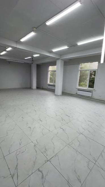 гараж продаю: Продается коммерческое помещение в отдельностоящем здании. Восток 5 — 10