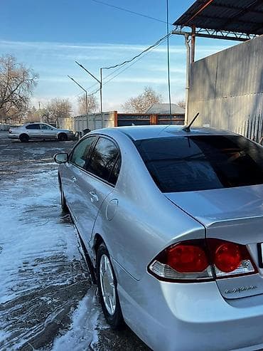 audi g7: Honda Civic: 2008 г., 1.3 л, Автомат, Гибрид, Седан — 9