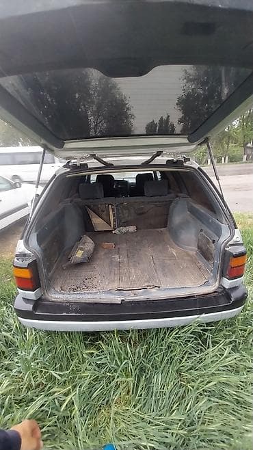 Volkswagen Passat Variant: 1993 г., 1.8 л, Ручные, Бензин, Универсал — 5