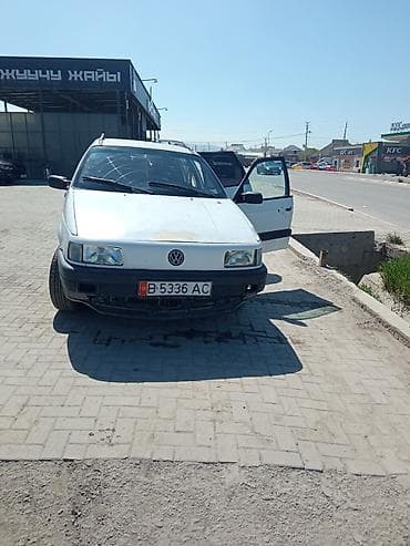 сл: Volkswagen Passat Variant: 1992 г., 1.8 л, Ручные, Бензин, Универсал — 2