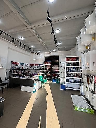 Коммерциялык мүлк: 12 мкр Сдаю помещение в аренду,все комуникации, Первый этаж — 3