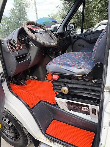 Унаа сатуу: Mercedes-Benz Спринтер: 2004 г., 2.9 л, Кол менен иштөөчү, Дизель, Бус — 6