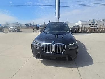 BMW X7: 2022 г., 3 л, Автомат, Бензин, Внедорожник