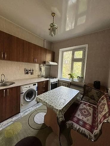 сыдыков: 2 комнаты, 47 м², Аламедин-1 мкр 105 серия, 3 этаж — 6