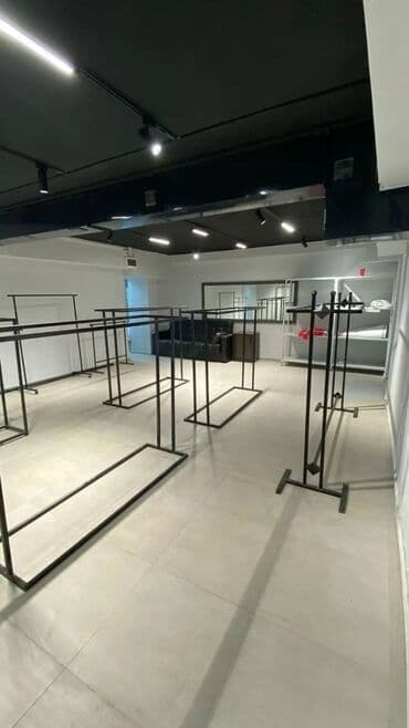 Бишкек парк ТРЦ Сдается помещение под магазин одежды салон красоты