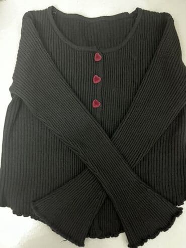 Рубашка/лонгслив из плотного вязаного трикотажа в рубчик, черного