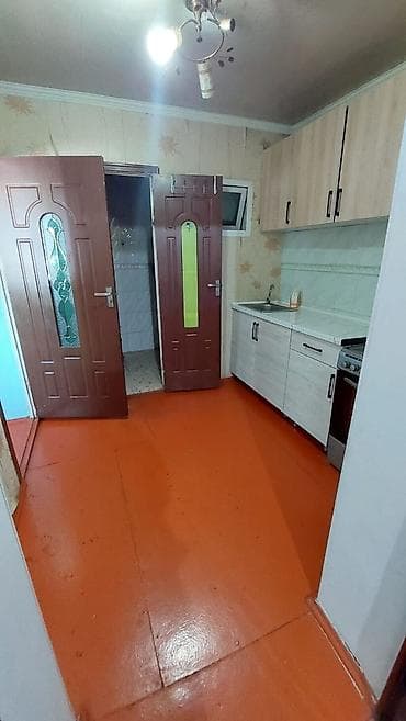 250000: 🏡 Срочно продаётся трёхуровневый кирпичный дом с времянкой в ж/м — 4