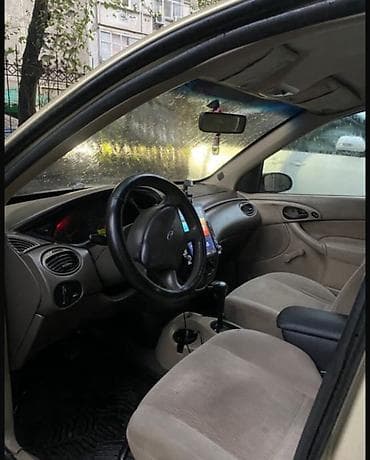 Продажа авто: Ford Focus: 2000 г., 2 л, Автомат, Бензин, Седан — 7