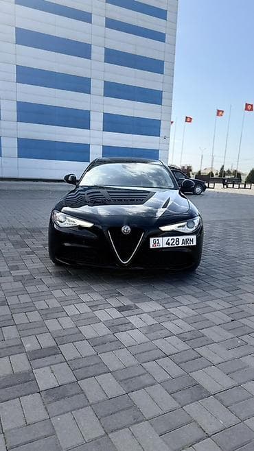 вампер 124: Alfa Romeo Giulia: 2017 г., 2 л, Автомат, Бензин, Седан — 2